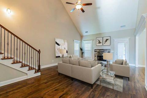 1302 Rivercrest Dr, Murfreesboro, TN 37129 photo 2