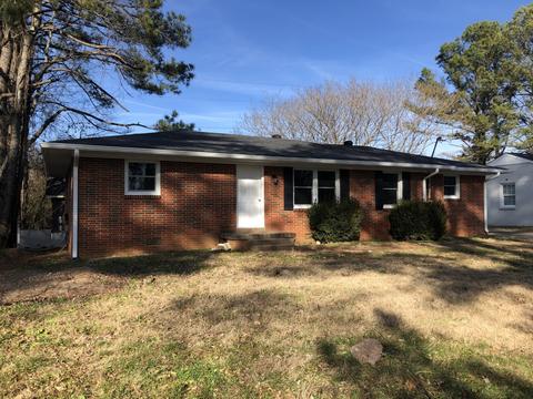 1511 Bartway Dr, Murfreesboro, TN 37130 photo 3
