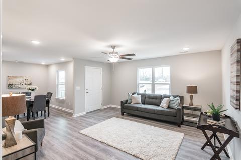811 Ms Couts Blvd, Springfield, TN 37172 photo 10