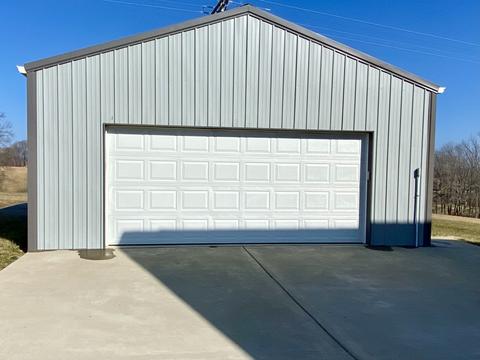 605 Womack Rd, Bethpage, TN 37022 photo 3