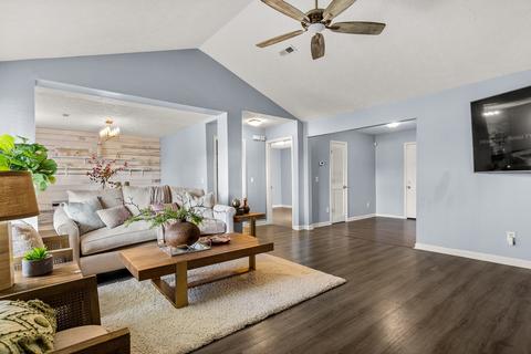 2013 Holbeach Dr, Murfreesboro, TN 37130 photo 4