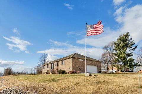 800 Blakemore Rd, Dickson, TN 37055 photo 2