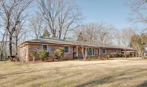 209 Lee Rd, Dickson, TN 37055 photo 1