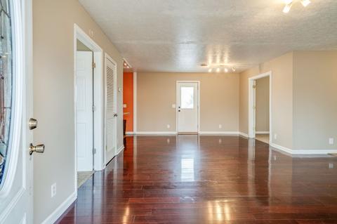 308 Westwind Dr, Springfield, TN 37172 photo 4