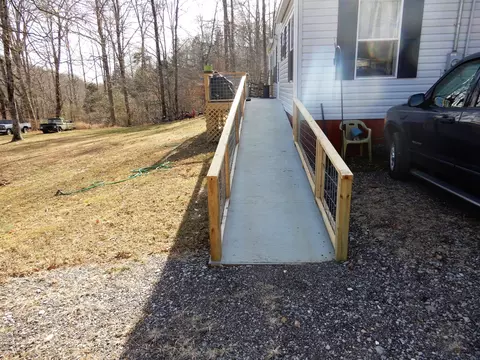726 Plunders Creek Rd, Dickson, TN 37055 photo 13