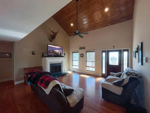 979 Link Rd, Dover, TN 37058 photo 3