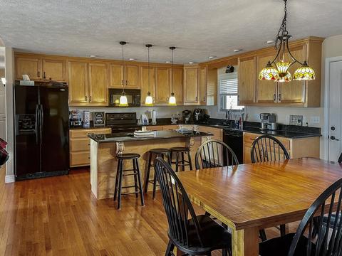 979 Link Rd, Dover, TN 37058 photo 5