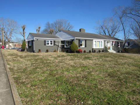 405 Third Ave E, Carthage, TN 37030 photo 1