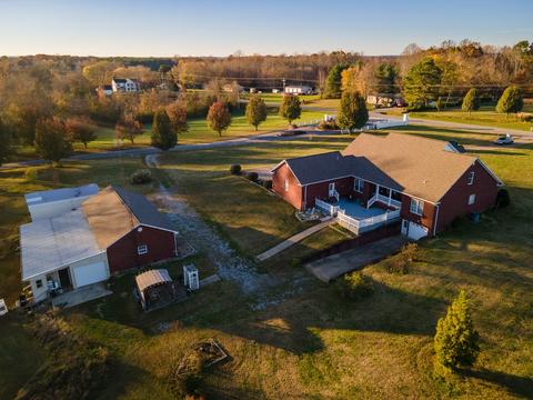 137 Busby Rd, Loretto, TN 38469 photo 10
