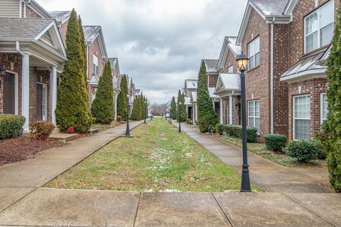 209 Rowlette Cir, Murfreesboro, TN 37127 photo 3