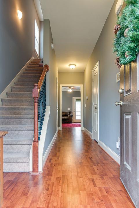 209 Rowlette Cir, Murfreesboro, TN 37127 photo 5