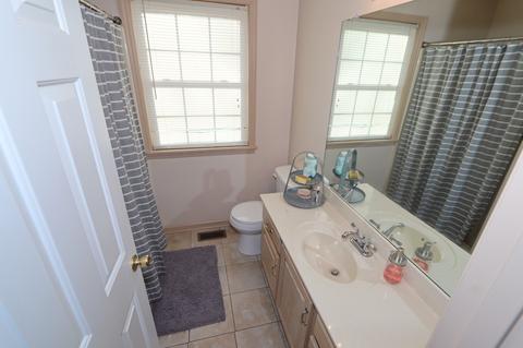 122 Batey Cir, Dickson, TN 37055 photo 15