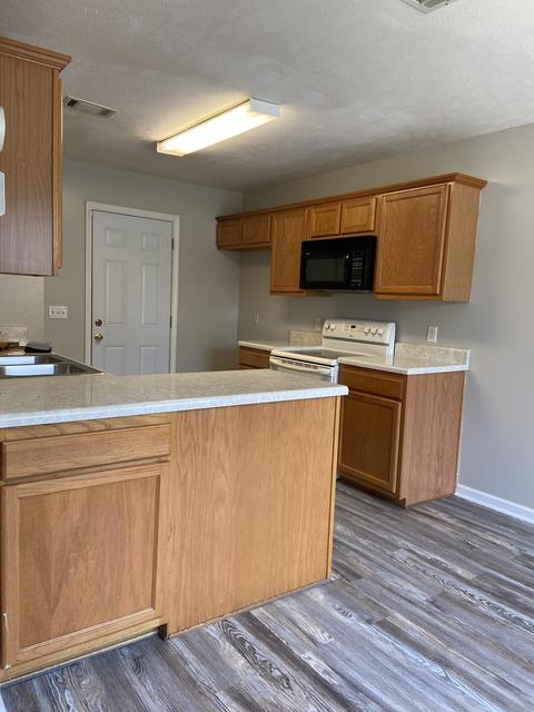 7420 E Winchester Dr, Antioch, TN 37013 photo 8
