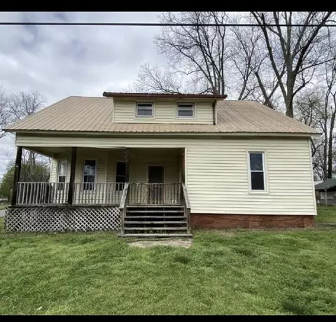 301 Bennett St, Decherd, TN 37324 photo 1