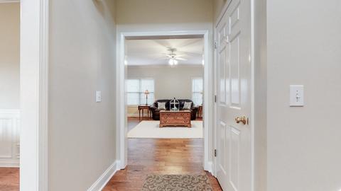 210 River Downs Blvd, Murfreesboro, TN 37128 photo 2