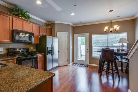 2015 Hemlock Dr, Spring Hill, TN 37174 photo 9