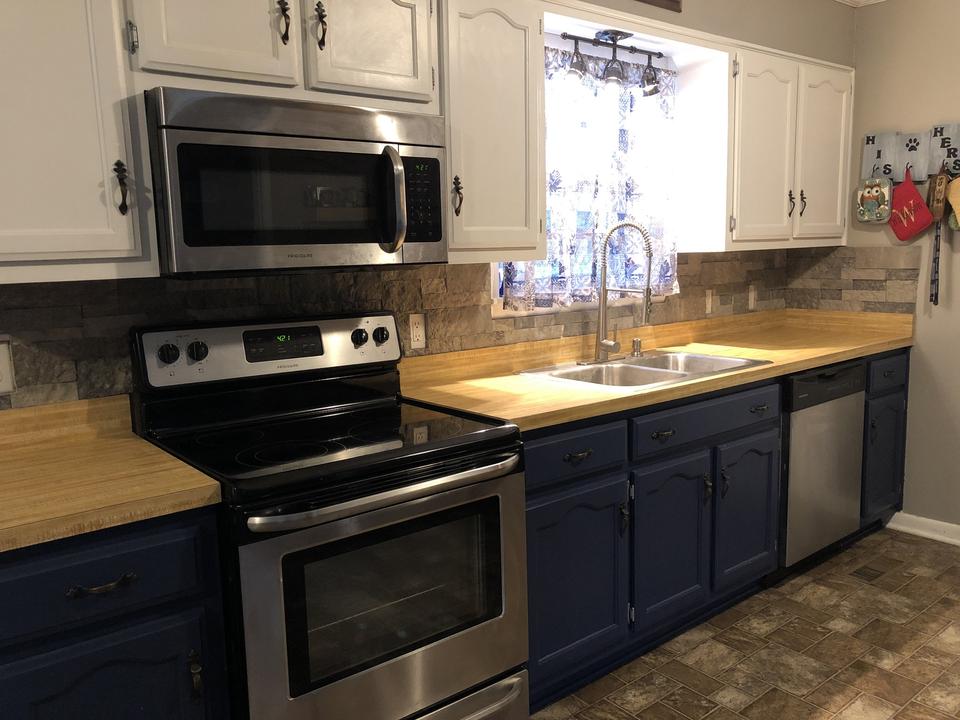  203 Mulberry Dr, Lafayette, TN 37083 photo 6