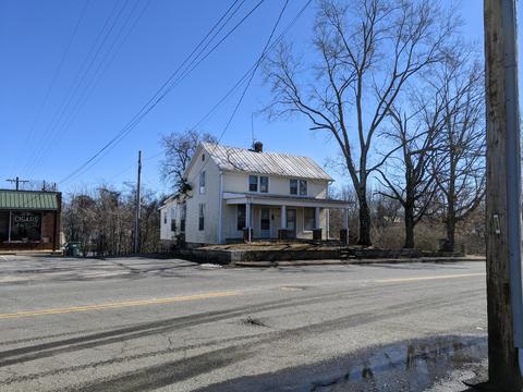 105 E Rickert Ave, Dickson, TN 37055 photo 5