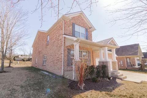 1640 Robindale Dr, Hermitage, TN 37076 photo 2