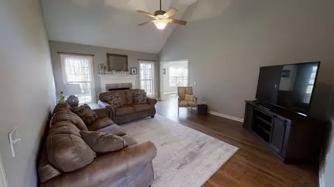 170 Red Jacket Trce, Murfreesboro, TN 37127 photo 4
