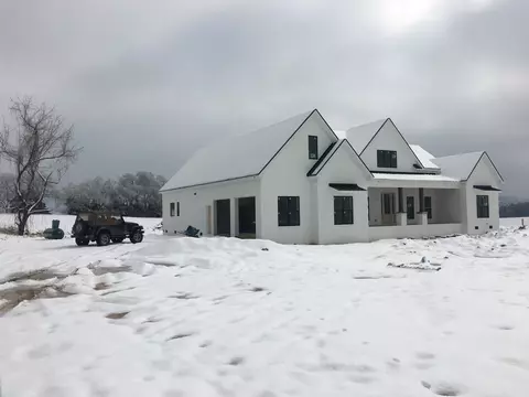 970 Cortner Rd, Normandy, TN 37360 photo 1