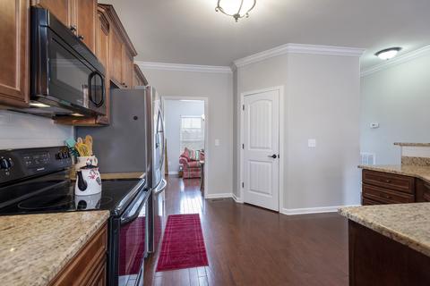 3032 Honeysuckle Dr, Spring Hill, TN 37174 photo 5