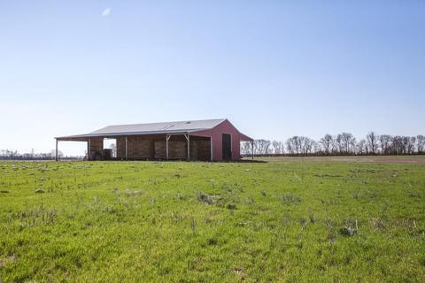 825 Beechcroft Rd, Spring Hill, TN 37174 photo 1
