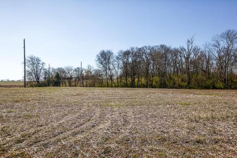 825 Beechcroft Rd, Spring Hill, TN 37174 photo 4