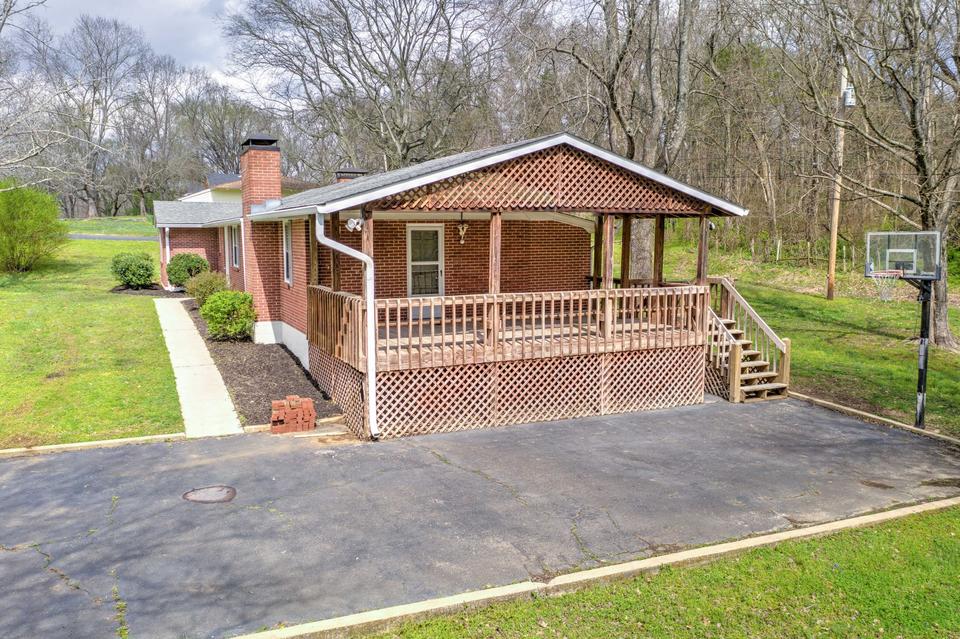  918 Azalea Dr, Columbia, TN 38401 photo 6