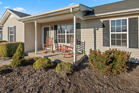 111 Marcus Cir, Murfreesboro, TN 37130 photo 1