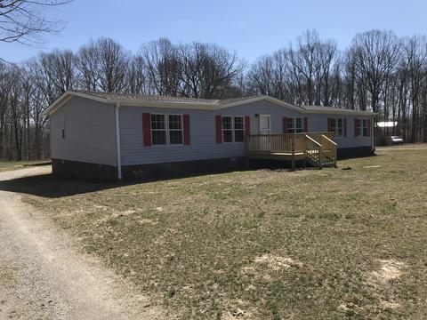 2388 Grays Bend Rd, Centerville, TN 37033 photo 2