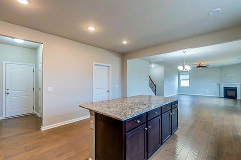 6411 Birchtree Dr, Murfreesboro, TN 37128 photo 9