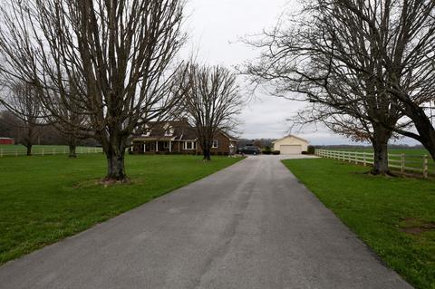 725 Carter Rd, Decherd, TN 37324 photo 5