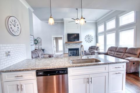 5232 Robert James Dr, Murfreesboro, TN 37129 photo 6