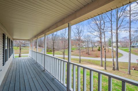 1004 Edwin Rd, Dickson, TN 37055 photo 3