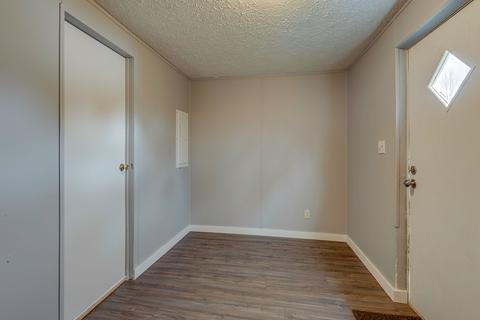 338 Middle School Rd, Centerville, TN 37033 photo 17