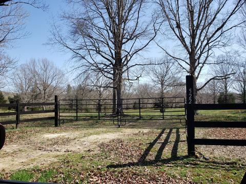 522 Murrell Rd, Dickson, TN 37055 photo 4