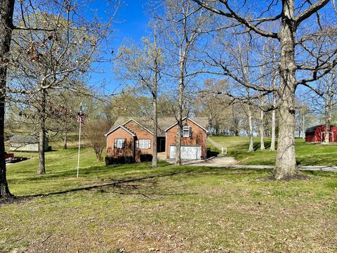 117 Lena Loop, Burns, TN 37029 photo 4