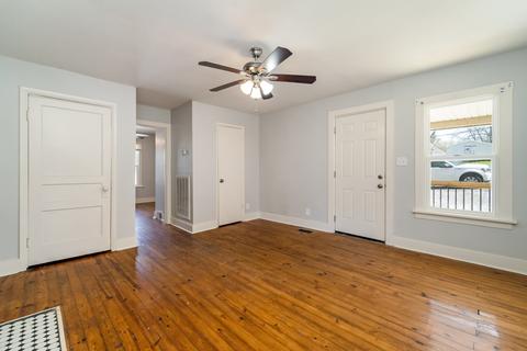 105 Walnut St N, Springfield, TN 37172 photo 11