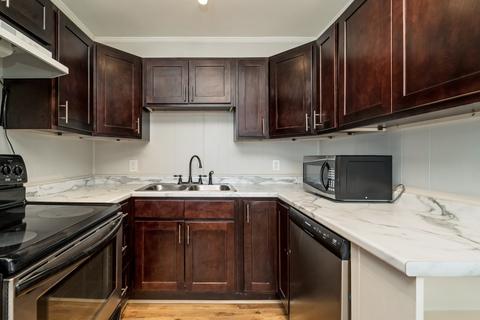 105 Walnut St N, Springfield, TN 37172 photo 16