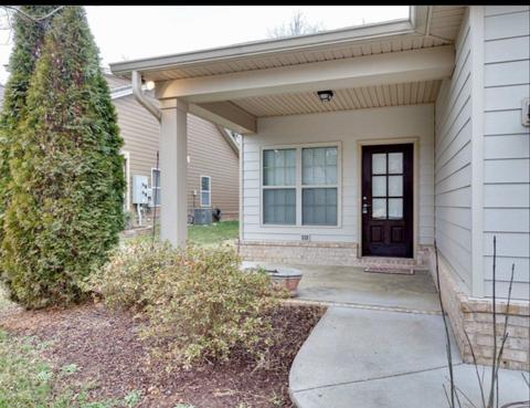 437 Bruce Dr, Spring Hill, TN 37174 photo 3