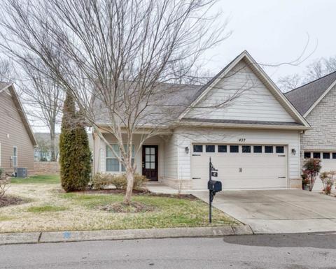 437 Bruce Dr, Spring Hill, TN 37174 photo 1