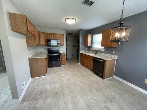 546 E Sevier St, Murfreesboro, TN 37130 photo 7