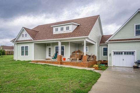 4816 Catherine Ct, Baxter, TN 38544 photo 2