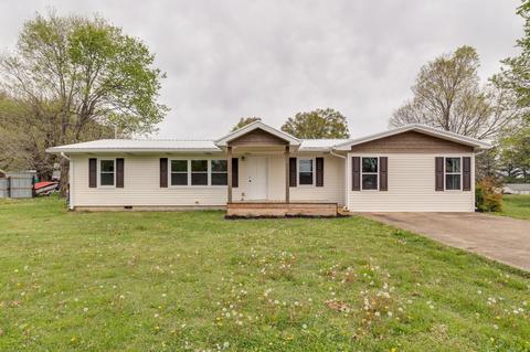 70 Main St, Ethridge, TN 38456 photo 2