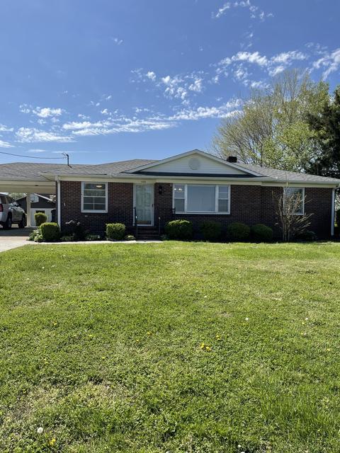 606 2nd Ave S, Loretto, TN 38469 photo 1