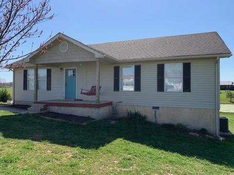 111 Cassie Ln N, Grimsley, TN 38565 photo 1