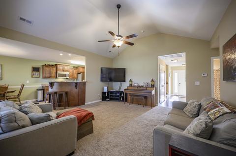 300 Gateway Dr, Murfreesboro, TN 37127 photo 3