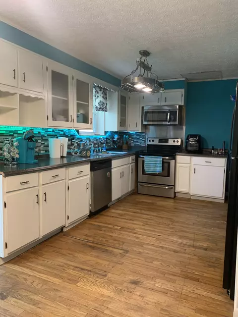 1067 Twin Pine Rd, Dickson, TN 37055 photo 5