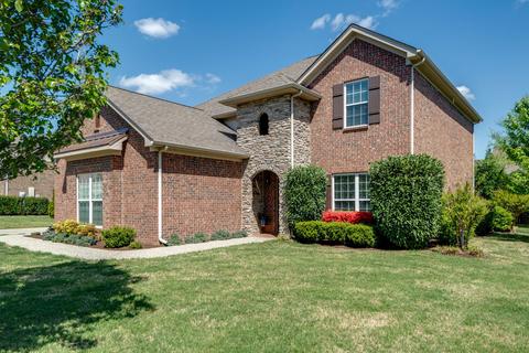 3034 Everleigh Pl, Spring Hill, TN 37174 photo 2